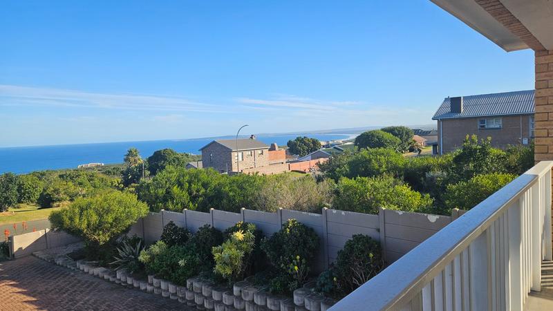 6 Bedroom Property for Sale in Dana Bay Western Cape